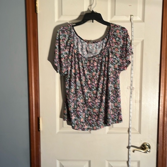 NWT-lavish-M-navy with floral pattern-Short sleeve with elastic neckline - Picture 1 of 8